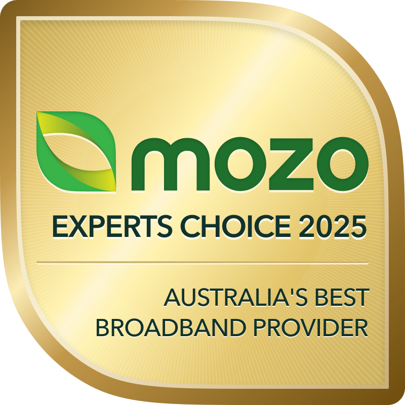 Award logo for winning Mozo Experts Choice Award for Fast Broadband in 2025